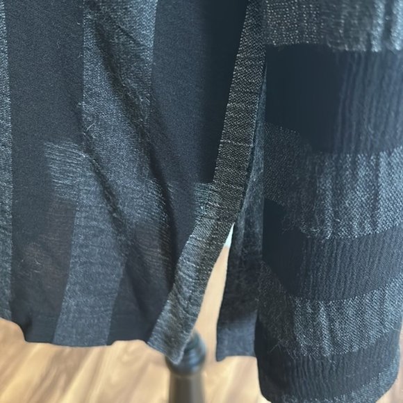 Dolcezza Black/Grey Top Small - Picture 4 of 7